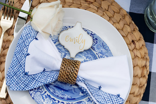 Outdoor-Entertaining-Table-Set-up_11